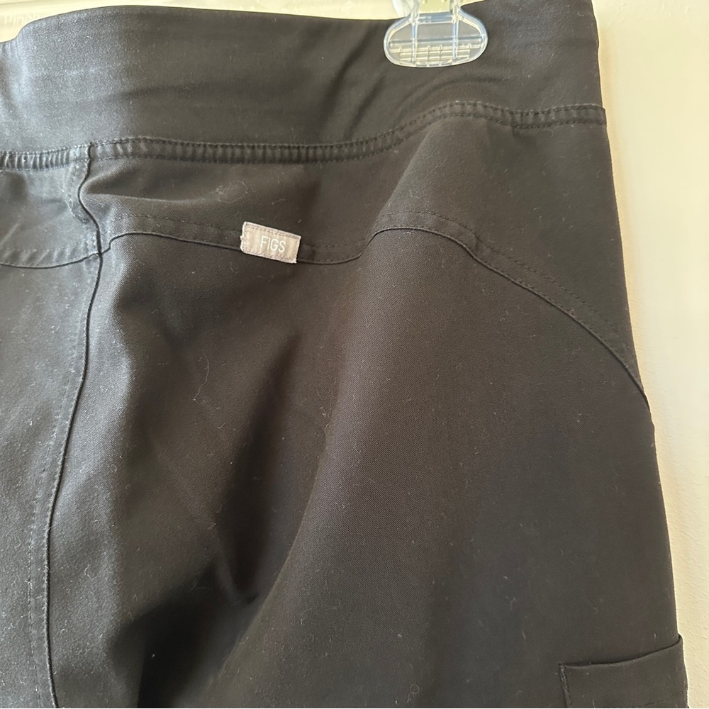 Figs Kade Cargo Scrub Pants Black women’s M - Picture 12 of 16